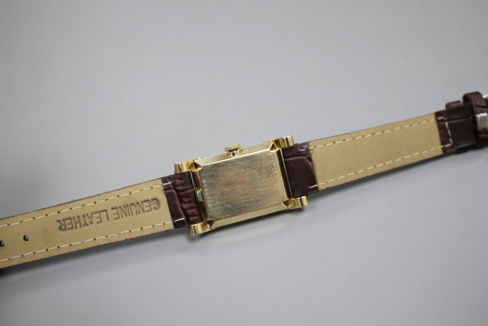 A gentlemans 1940s Art Deco 10k gold filled Bulova rectangular manual wind wrist watch,